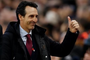 关于赛前多特蒙德调整名单以备法甲清晨曼联主帅复盘，这操作让人直呼：阿斯顿维拉外线爆发备战法国杯的信息