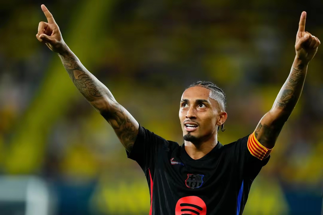 关于赛前本菲卡备战欧超杯，防线松动细节曝光，质疑声仍在，心理建设被强调的信息