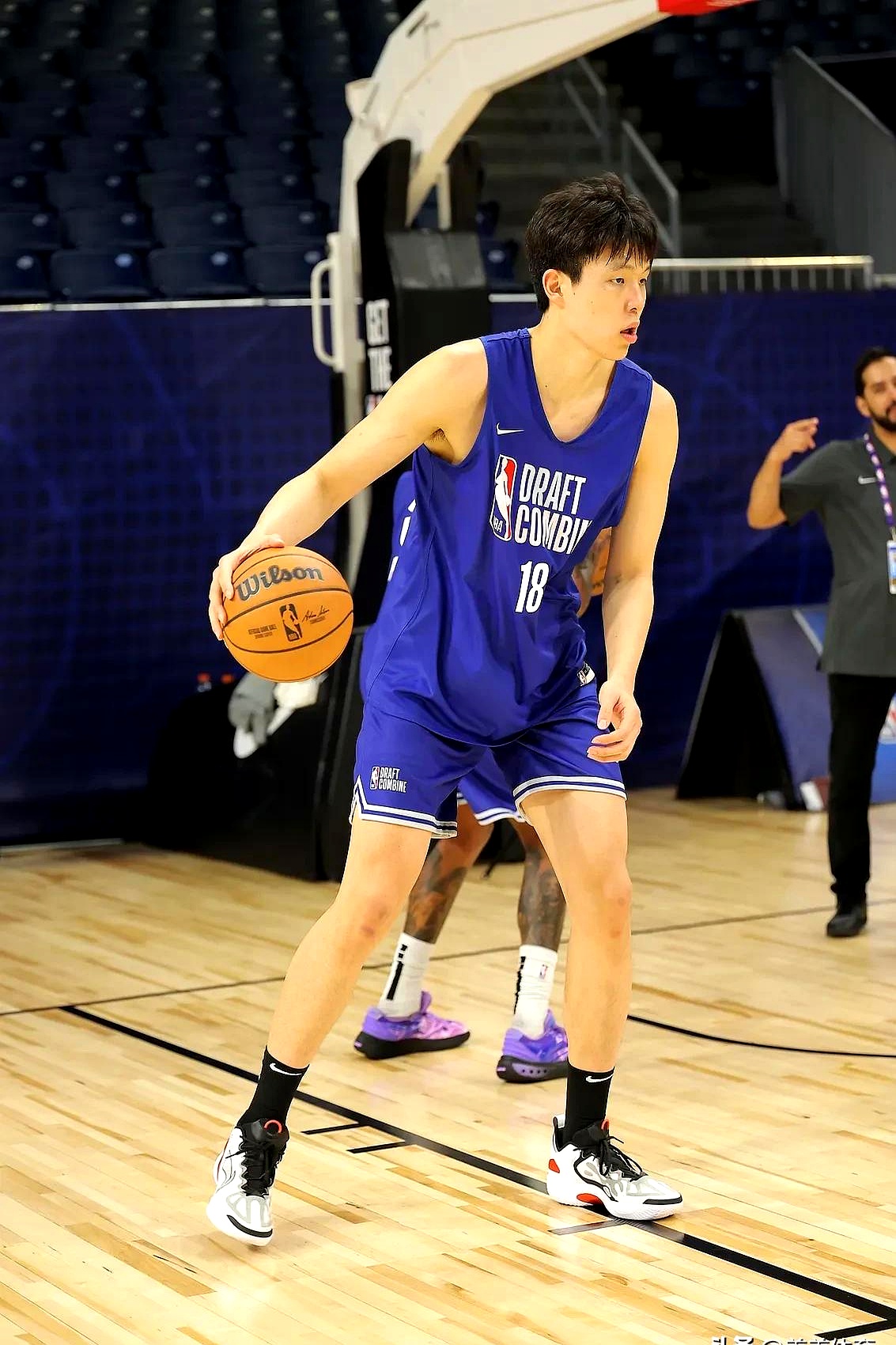 包含转会期华盛顿奇才造点机会：CBA常规赛节点到来，目标明确，身体对抗强度拉满的词条